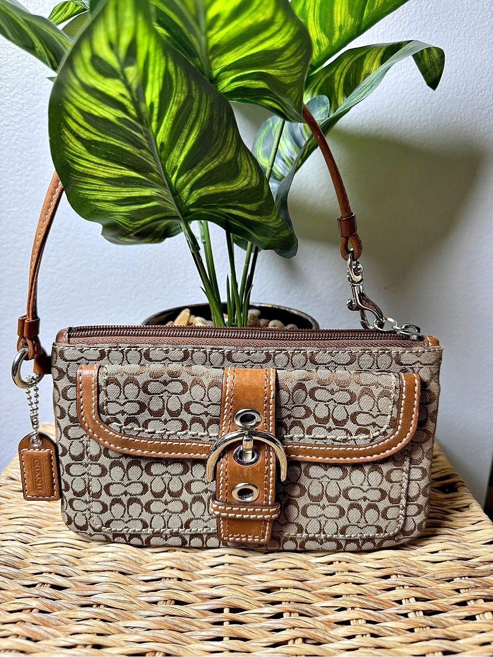 Coach Signature Buckle Wristlet Brown & Tan